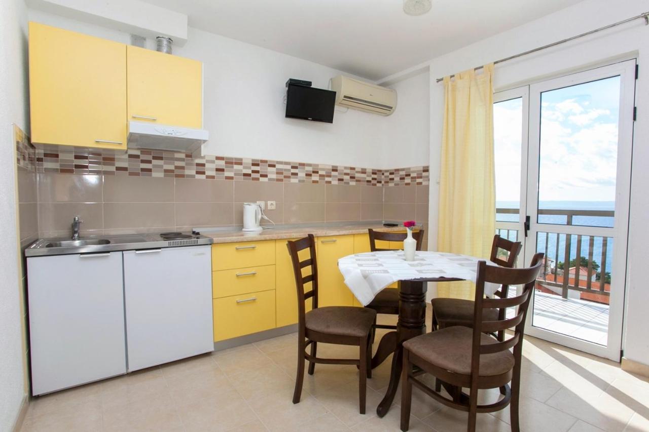 Apartments With A Parking Space Baska Voda, Makarska - 6761 Baška Voda Exterior foto