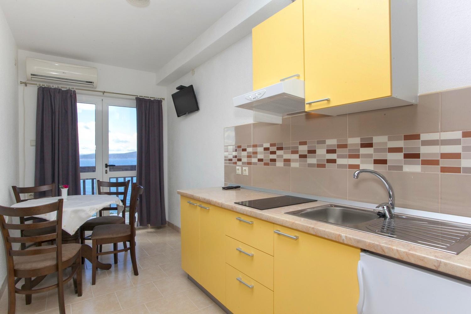 Apartments With A Parking Space Baska Voda, Makarska - 6761 Baška Voda Quarto foto